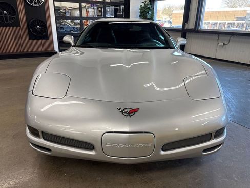 Used 2002 Chevrolet Corvette Z06 w/ Memory Pkg image 23