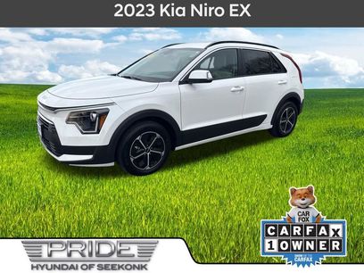 Used 2023 Kia Niro EX