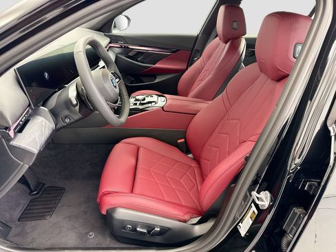New 2027 BMW 530i RWD image 18
