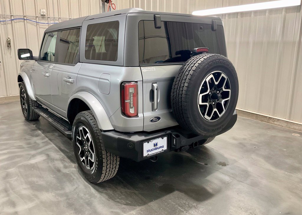 Used 2024 Ford Bronco Outer Banks AWD/4WD image 20