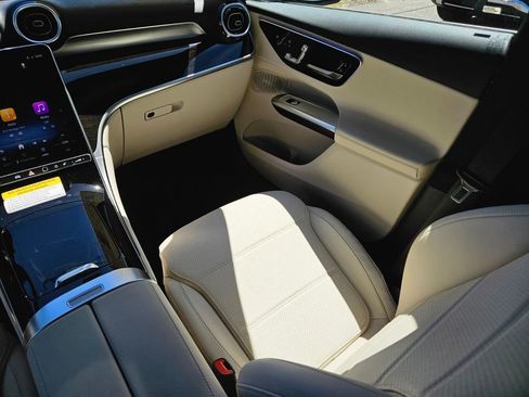 New 2026 Mercedes-Benz GLC 300 4MATIC image 14