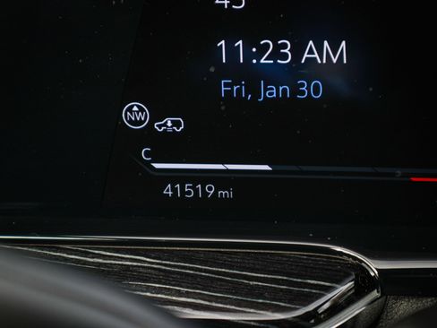 Used 2023 Cadillac Escalade ESV V w/ Heavy-Duty Trailer Package image 21