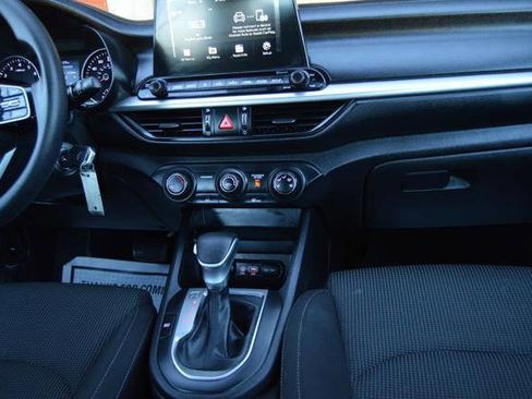 Used 2021 Kia Forte LXS image 18