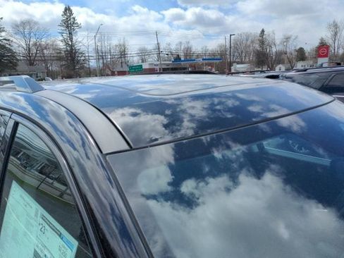 New 2026 Nissan Pathfinder SL w/ SL Premium Package AWD/4WD image 4