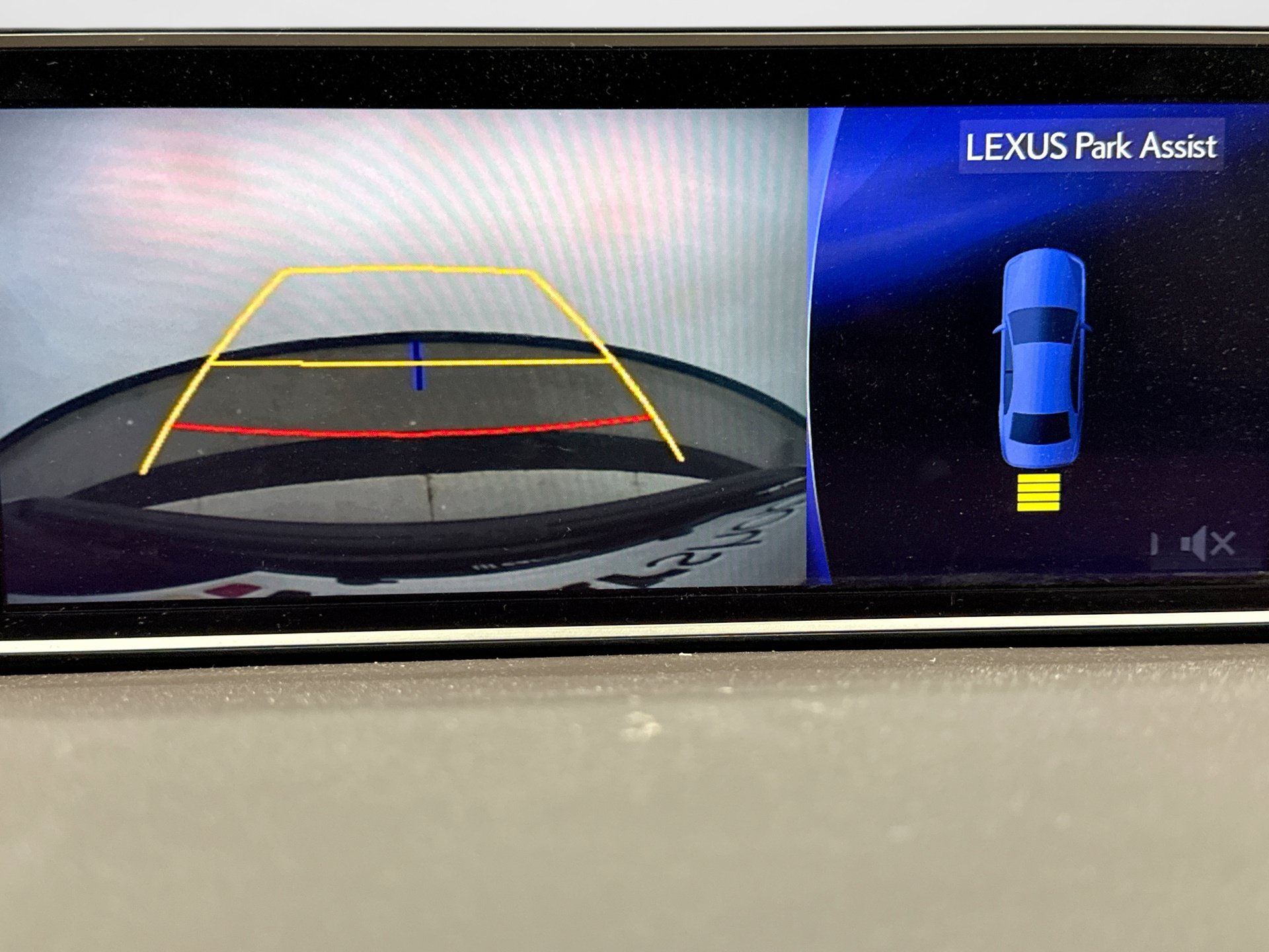 Used 2019 Lexus RX 450h AWD w/ Navigation Package image 11