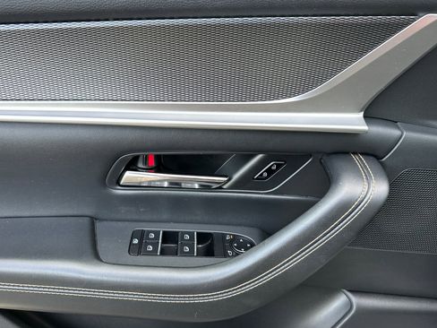 Certified 2024 MAZDA CX-90 3.3 Turbo w/ Premium Package image 11