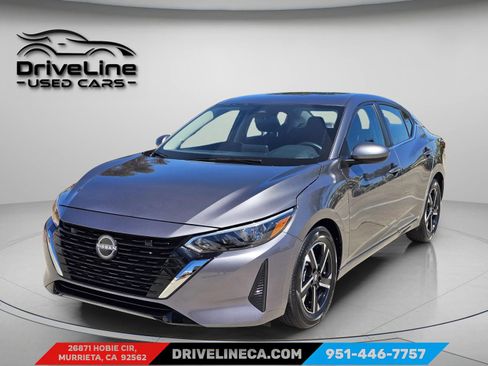 Used 2025 Nissan Sentra SV FWD image 7