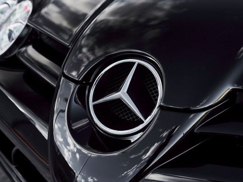 Used 2006 Mercedes-Benz SLR image 8