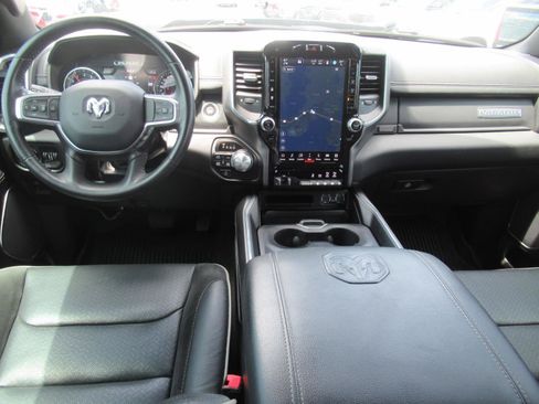 Used 2023 RAM 1500 Laramie AWD/4WD image 13