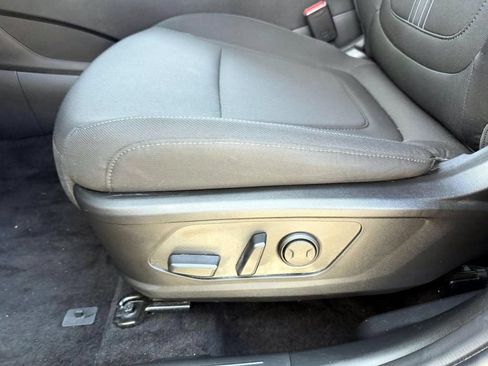 Certified 2023 Hyundai Tucson SEL AWD/4WD image 17