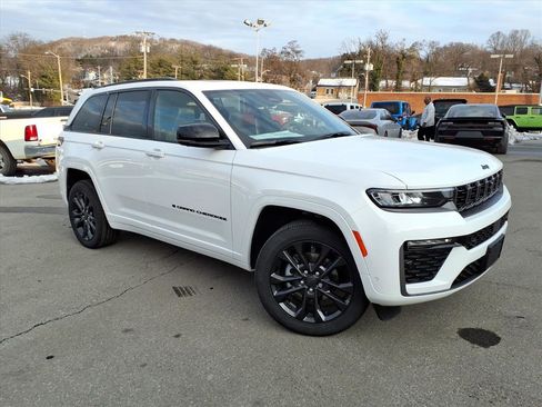 New 2026 Jeep Grand Cherokee Limited image 2