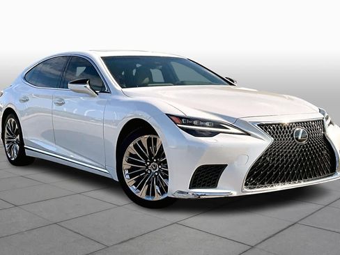 Used 2023 Lexus LS 500 image 3
