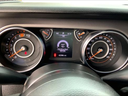 Used 2023 Jeep Wrangler Sport image 47