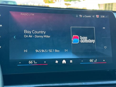 Used 2025 BMW X1 xDrive28i w/ Premium Package image 22