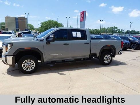Used 2025 GMC Sierra 2500 Pro w/ Convenience Package AWD/4WD image 8