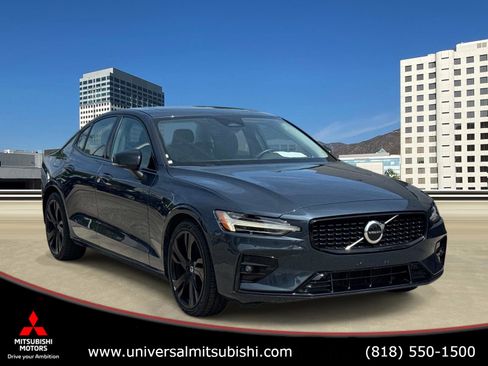 Used 2024 Volvo S60 B5 Core AWD/4WD image 1