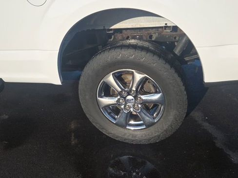 Used 2020 Ford F150 XLT w/ Equipment Group 302A Luxury image 12