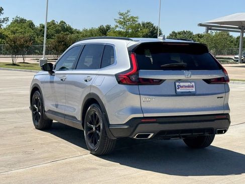 Used 2025 Honda CR-V Sport image 4