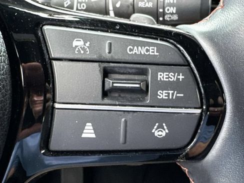 Used 2023 Honda Pilot Sport image 28