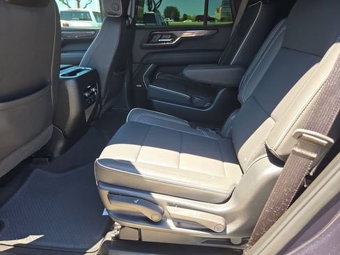 Used 2026 GMC Yukon Elevation w/ Elevation Premium Package AWD/4WD image 24