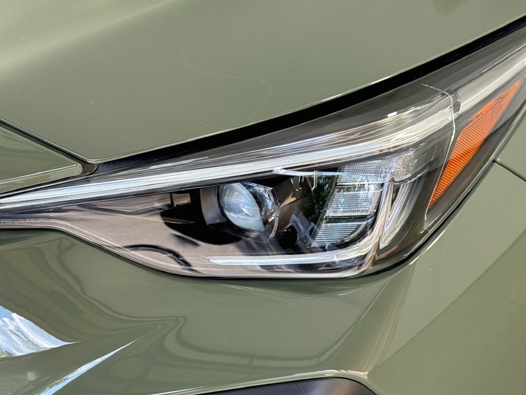 Used 2024 Subaru Crosstrek 2.5i Limited AWD/4WD image 36