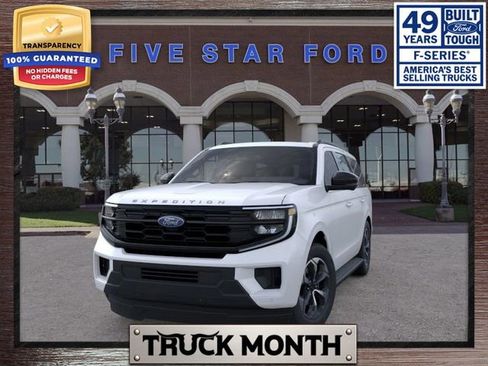 New 2026 Ford Expedition Active image 3