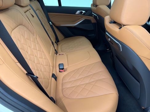 New 2026 BMW X5 sDrive40i w/ Premium Package RWD image 25