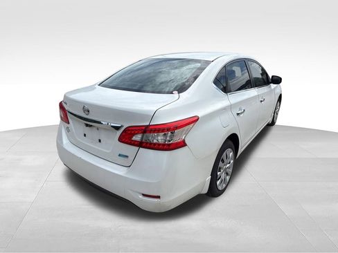 Used 2013 Nissan Sentra S FWD image 7