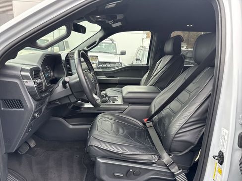 Used 2022 Ford F150 XLT w/ Equipment Group 302A High image 17