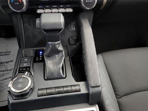 Certified 2024 Toyota Tacoma SR5 image 27