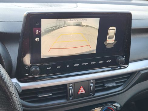 Used 2022 Kia Forte GT image 18