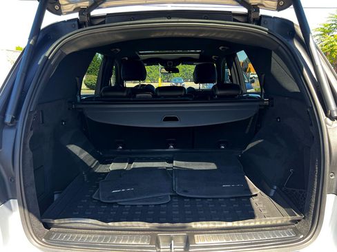 Used 2012 Mercedes-Benz ML 63 AMG 4MATIC image 33