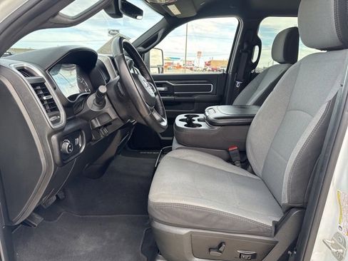 Used 2024 RAM 2500 Big Horn image 2