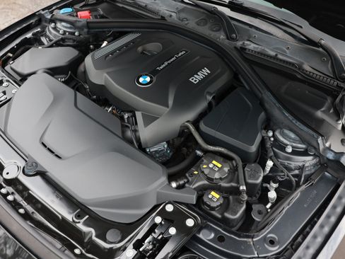 Used 2017 BMW 430i Coupe RWD image 57