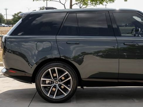 New 2027 Land Rover Range Rover SE AWD/4WD image 9