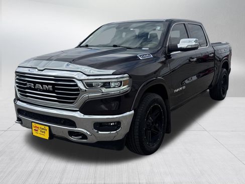 Used 2019 RAM 1500 Limited AWD/4WD image 3