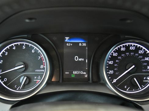 Used 2022 Toyota Camry SE FWD image 26
