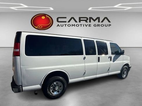 Used 2017 Chevrolet Express 3500 LT w/ LT Preferred Equipment Group image 5