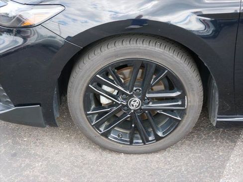 Used 2025 Toyota Camry SE FWD image 8