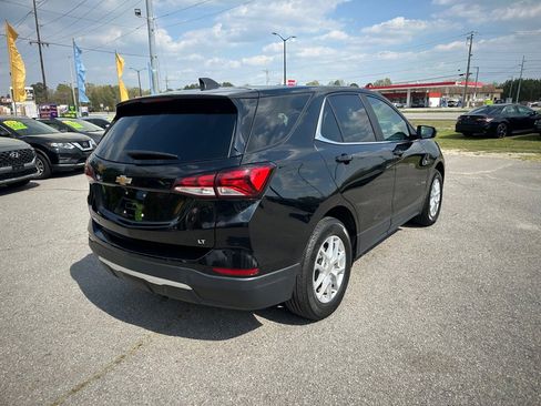 Used 2023 Chevrolet Equinox LT image 5