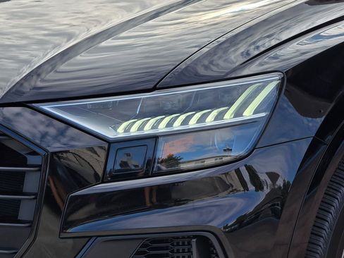 Used 2023 Audi Q8 Premium Plus image 8