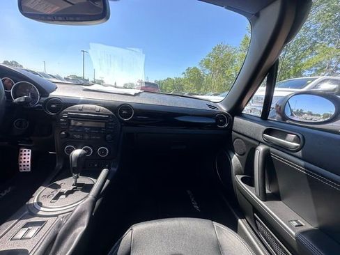 Used 2012 MAZDA MX-5 Miata Special Edition RWD image 24