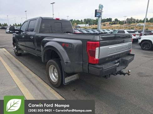 Used 2019 Ford F350 Platinum w/ Platinum Ultimate Package AWD/4WD image 10
