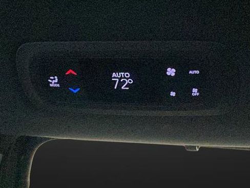 Used 2021 Chrysler Pacifica Touring-L w/ S Appearance Package FWD image 26