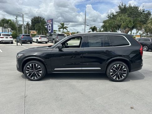 New 2025 Volvo XC90 B6 Plus w/ Protection Package Premier image 9