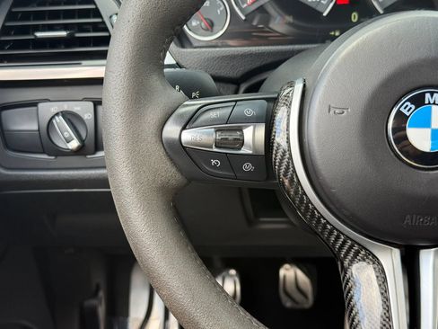 Used 2015 BMW M4 Coupe RWD image 18