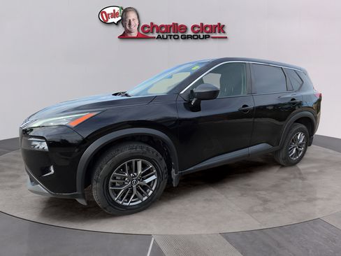 Used 2023 Nissan Rogue S FWD image 2