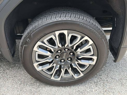 Used 2026 GMC Sierra 1500 Denali Ultimate AWD/4WD image 10