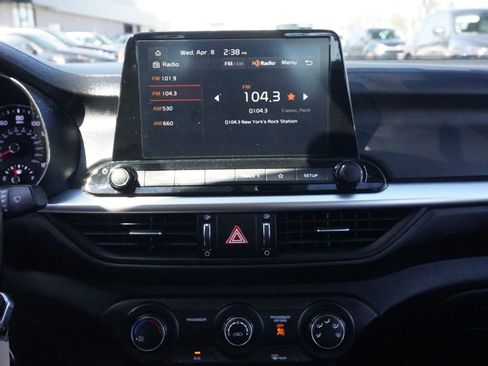 Used 2023 Kia Forte LXS w/ LXS Technology Package image 37