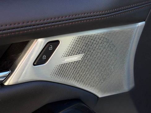 New 2026 MAZDA MAZDA3 Hatchback w/Premium Plus Pkg image 19